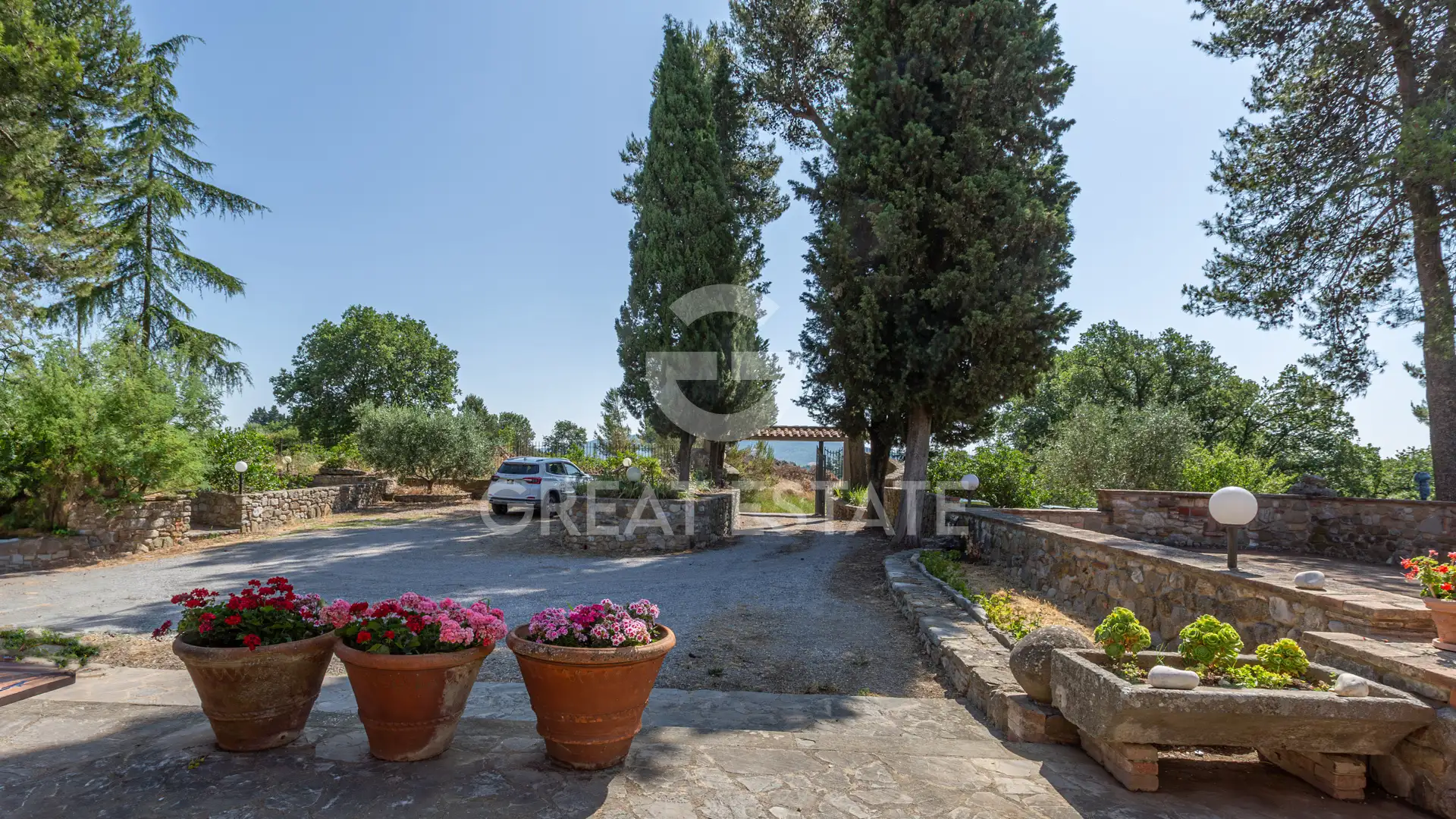 House 932m² in Italy, Terney. Priced at 800000€ rent photo-12