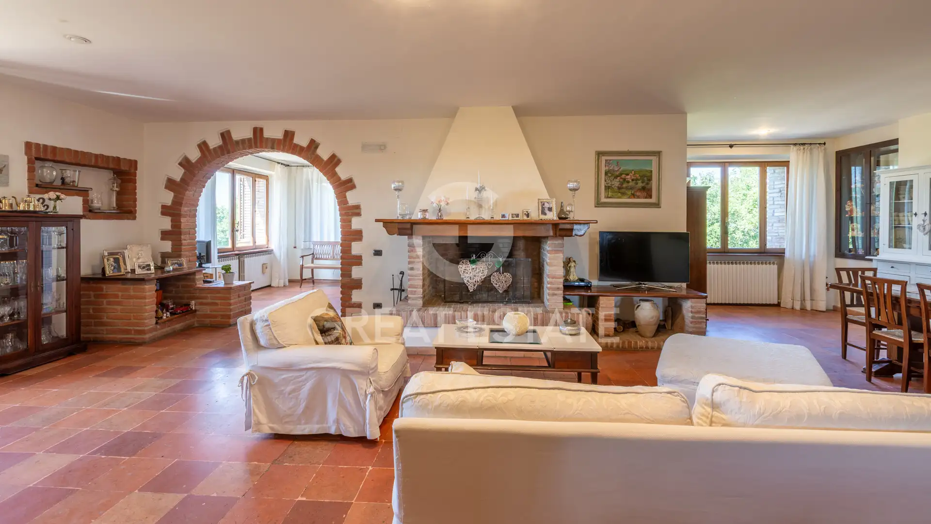 House 932m² in Italy, Terney. Priced at 800000€ rent photo-15