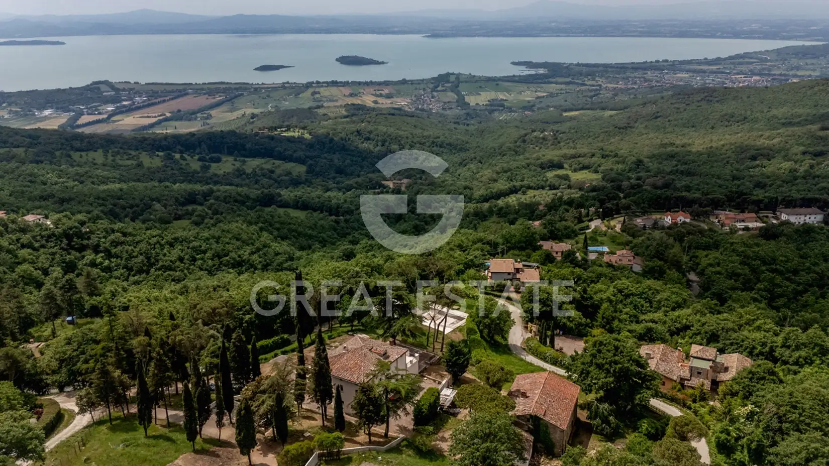 Villa 595m² in Italy, Perugia. Priced at 2400000€ rent photo-7