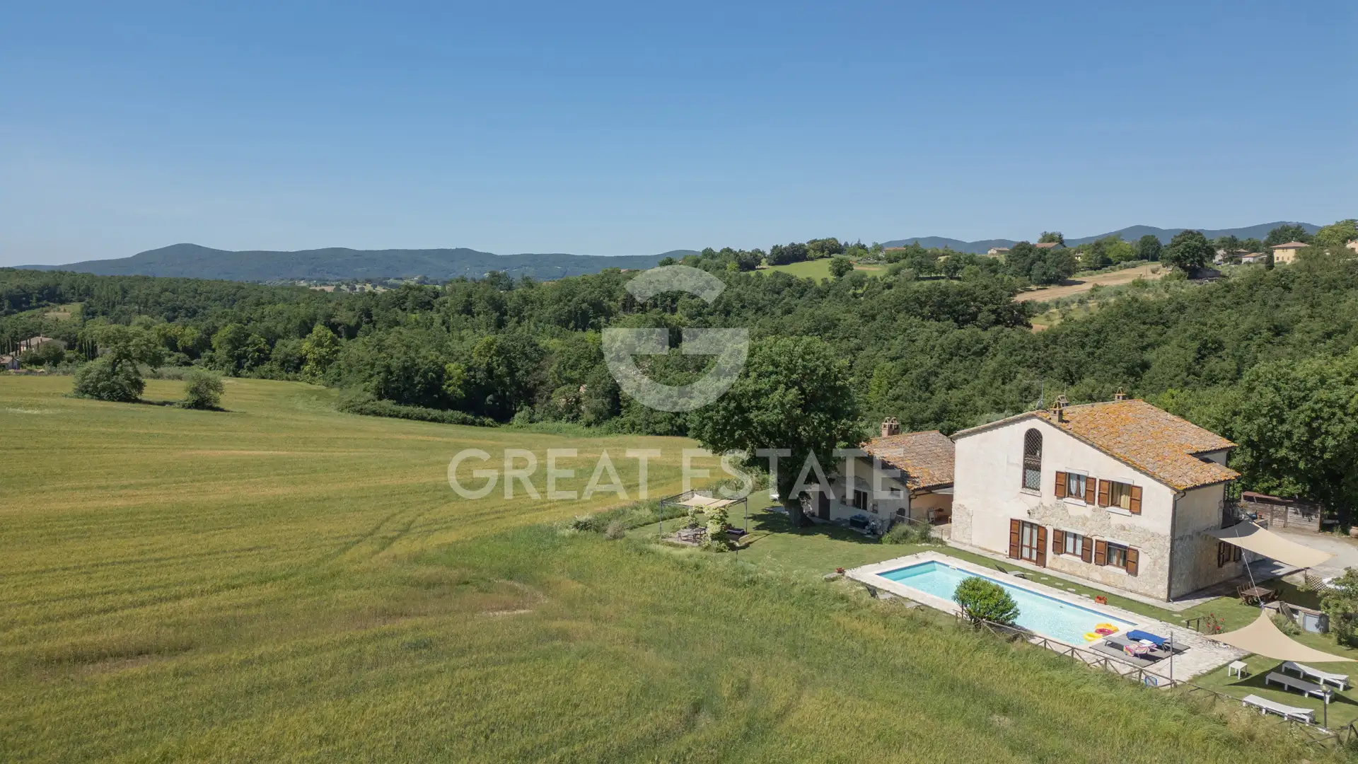 House 367m² in Italy, Terney. Priced at 450000€ rent photo-2