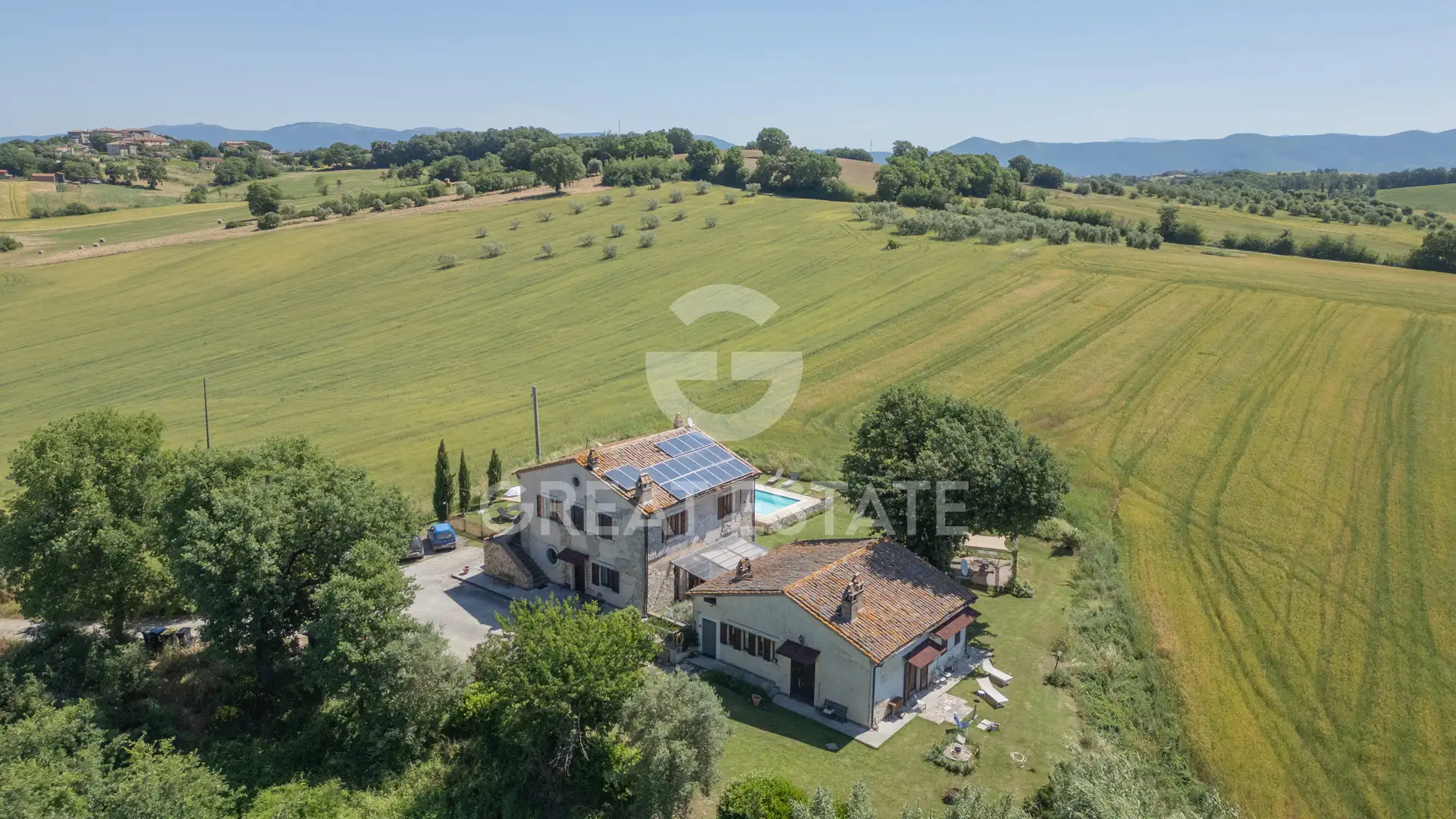 House 367m² in Italy, Terney. Priced at 450000€ rent photo-5
