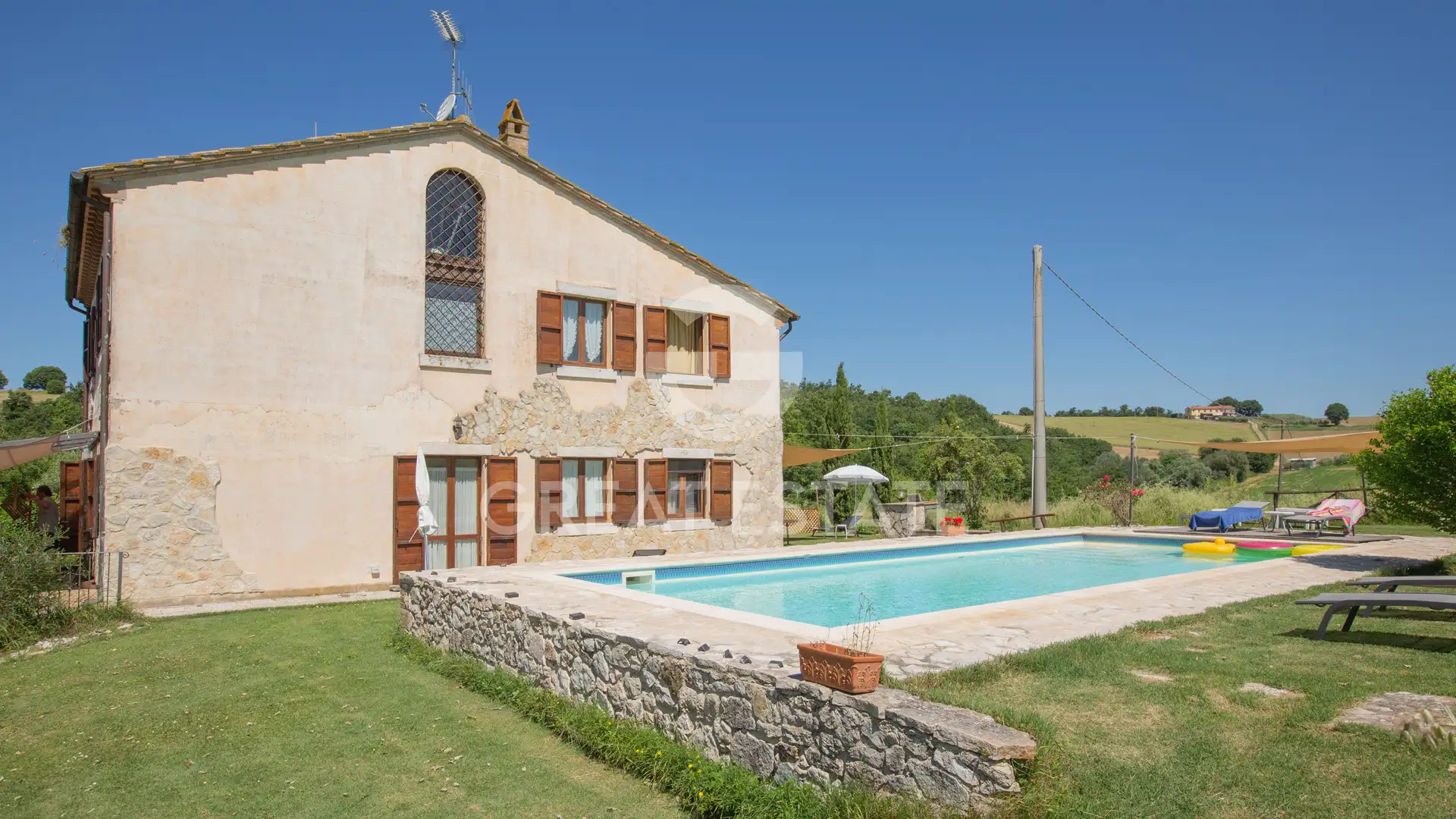 House 367m² in Italy, Terney. Priced at 450000€ rent photo-10
