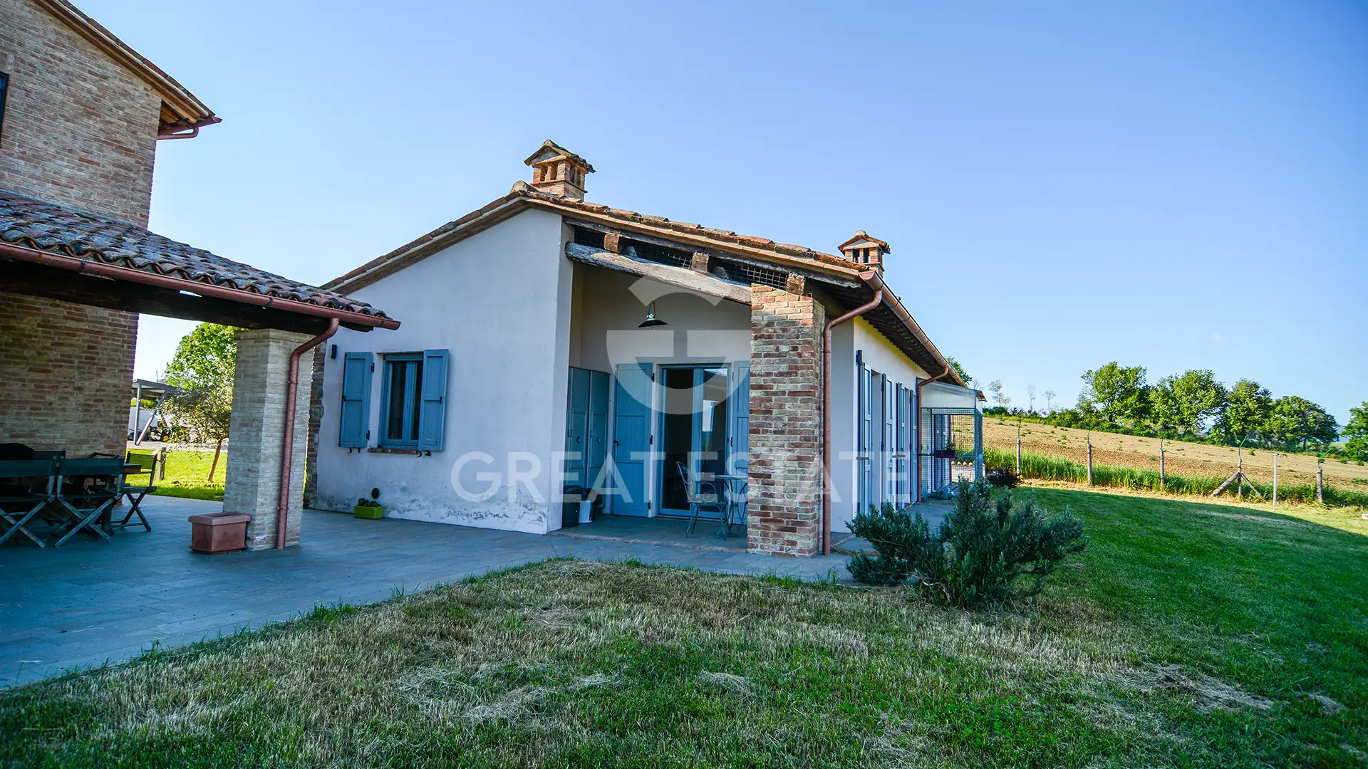 House 370m² in Italy, Terney. Priced at 480000€ rent photo-11