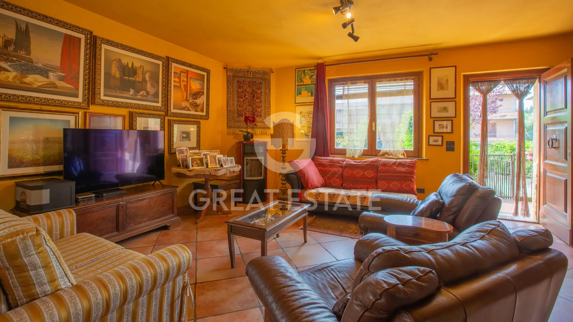 Villa 343m² in Italy, Siena. Priced at 520000€ rent photo-7