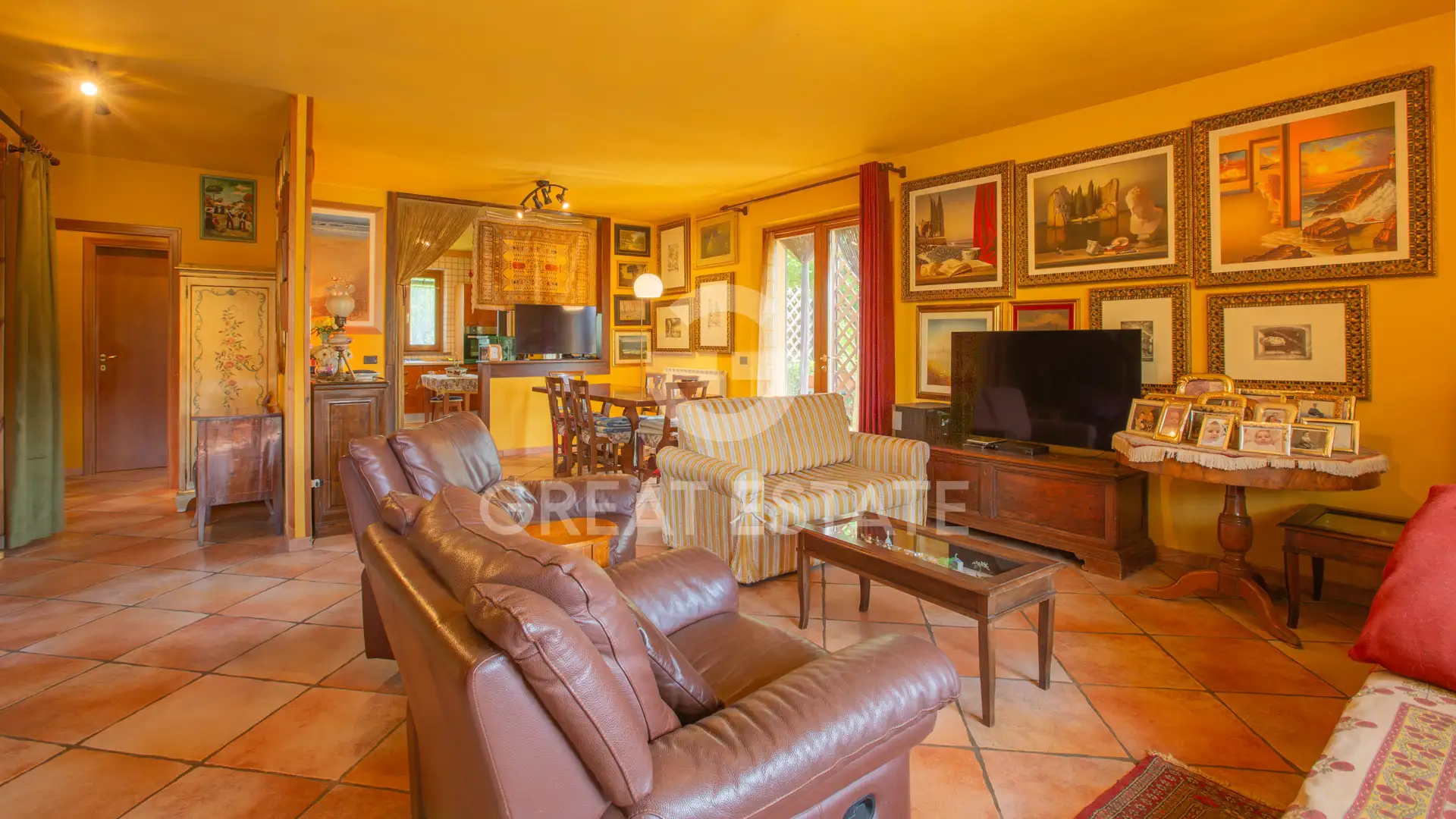 Villa 343m² in Italy, Siena. Priced at 520000€ rent photo-11