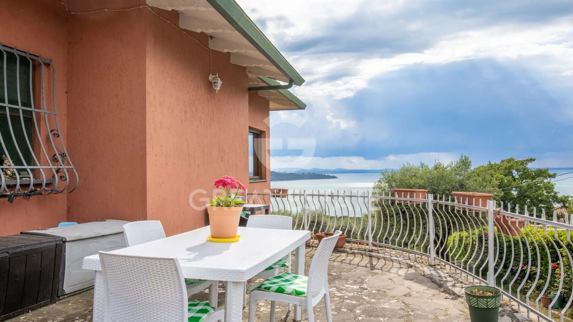 Villa 445m² in Italy, Perugia. Priced at 780000€ rent photo-5