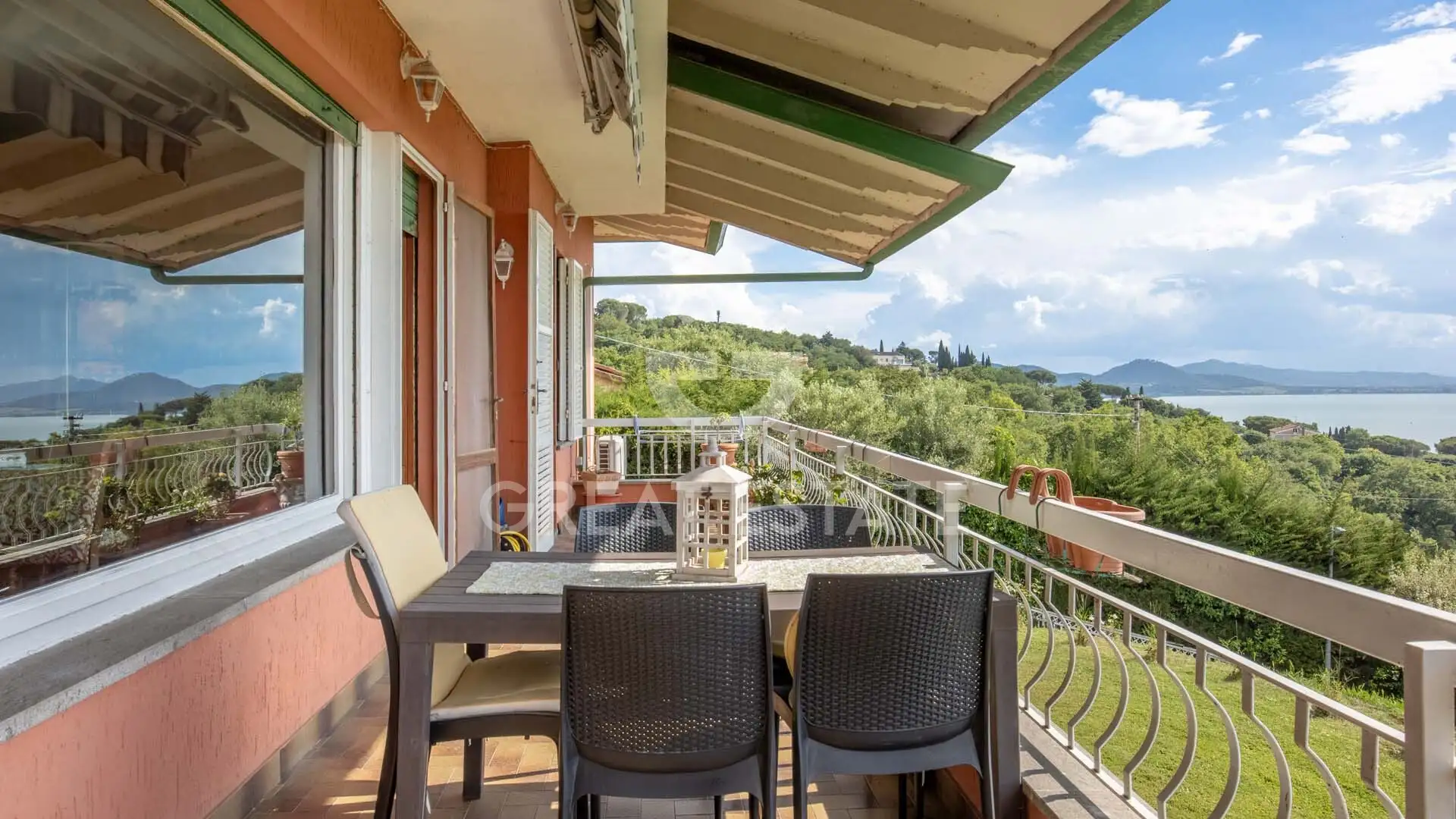 Villa 445m² in Italy, Perugia. Priced at 780000€ rent photo-7