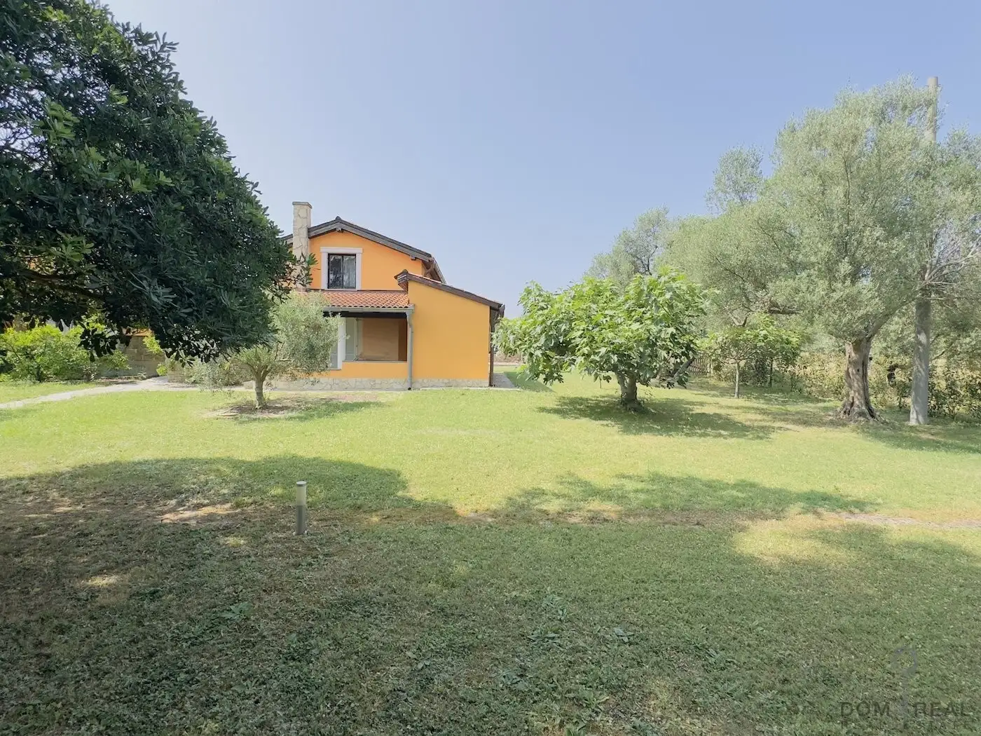 House 150m² in Slovenia, Piran. Priced at 1650000€ rent photo-4