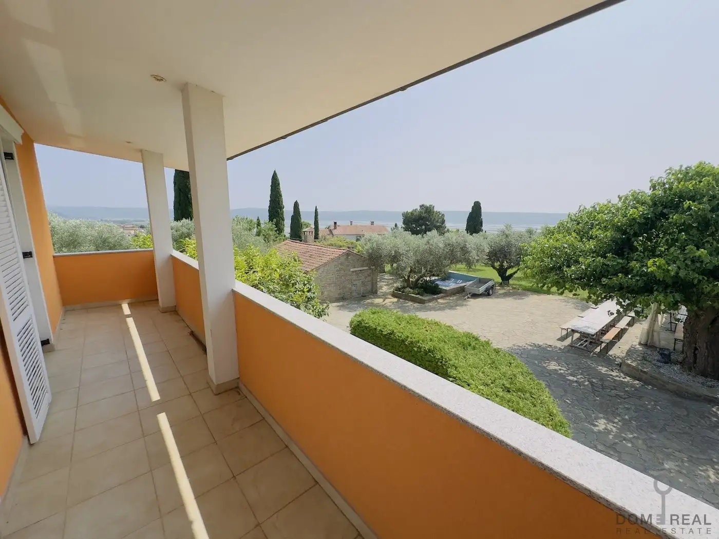 House 150m² in Slovenia, Piran. Priced at 1650000€ rent photo-12