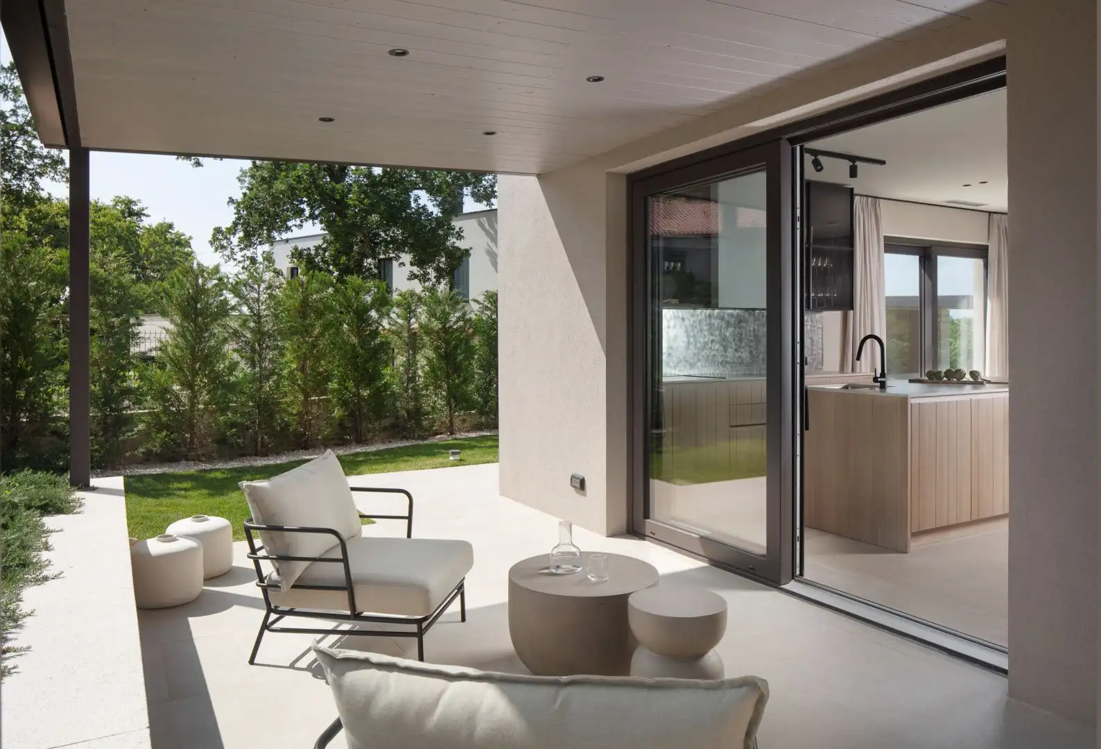 Villa 180m² in Croatia, Vrsar. Priced at 1400000€ rent photo-11