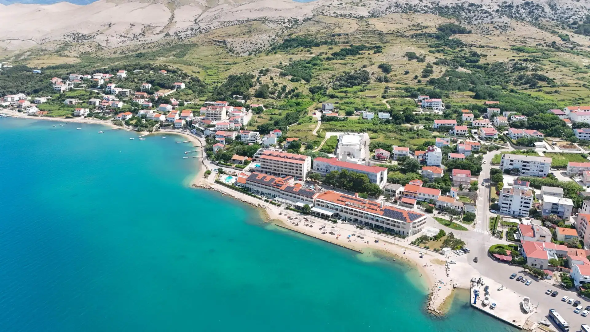 Hotels 1000m² in Croatia, Pag. Priced at 3000000€ rent photo-10