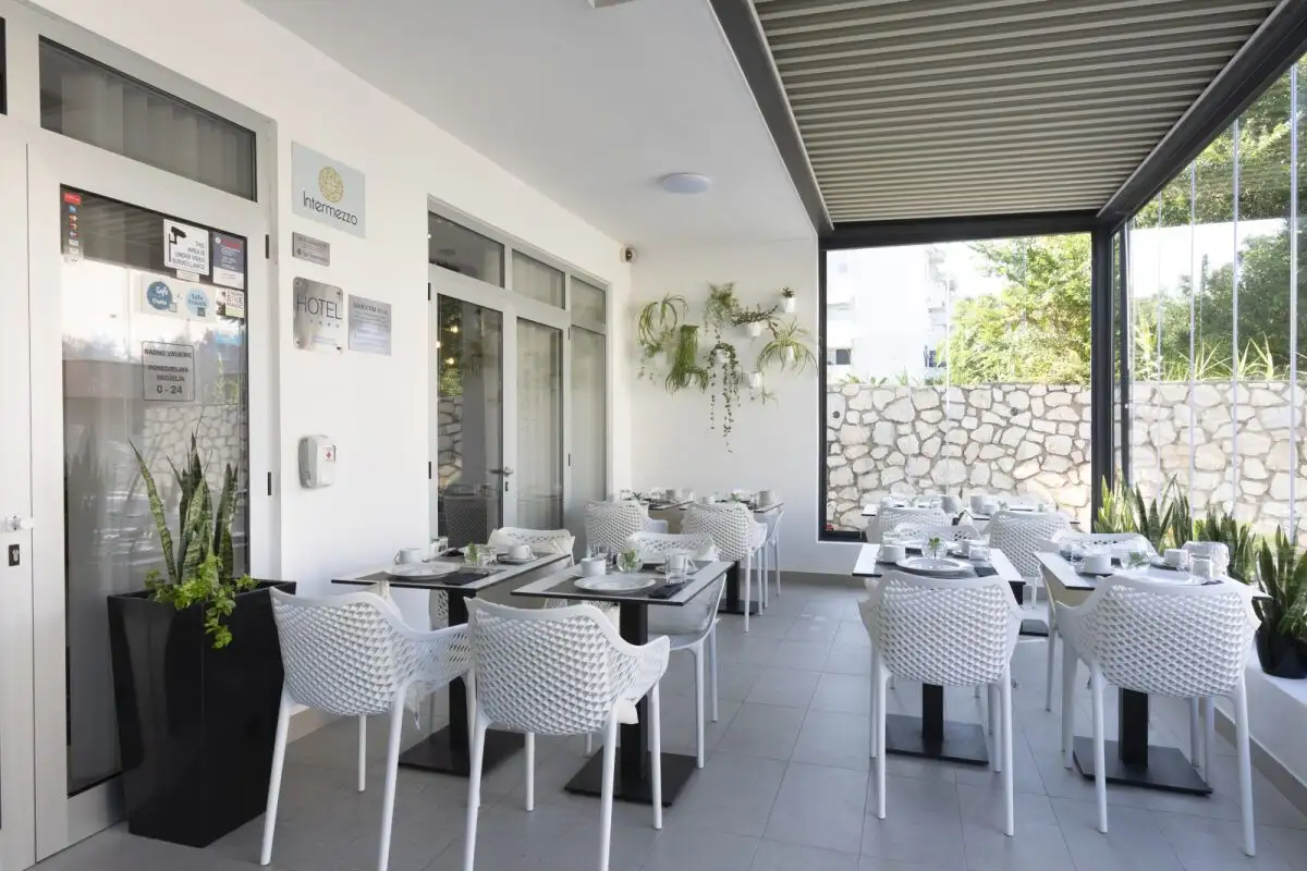 Hotels 1000m² in Croatia, Pag. Priced at 3000000€ rent photo-20