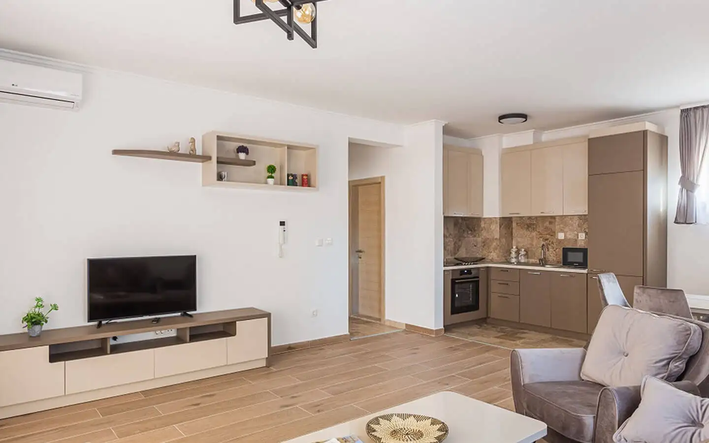 Flat 74m² in Montenegro, Przno. Priced at 235000€ rent photo-5