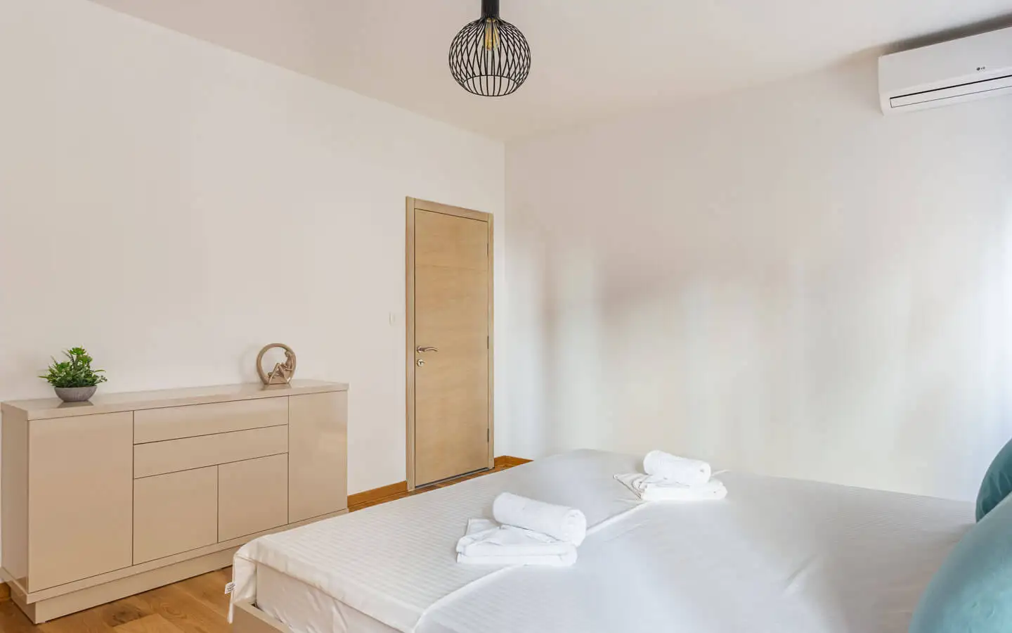 Flat 74m² in Montenegro, Przno. Priced at 235000€ rent photo-10
