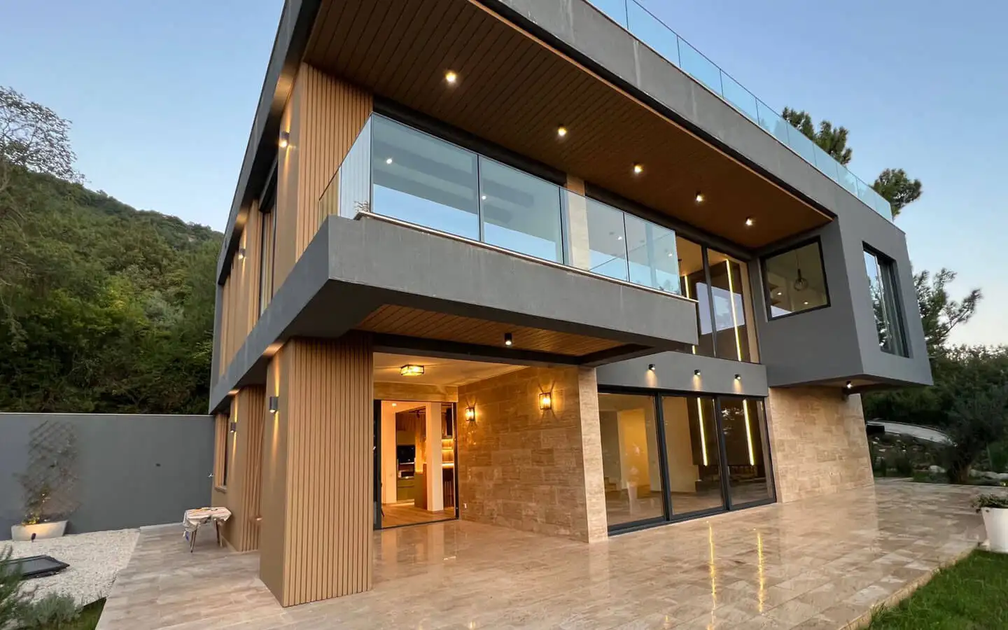 Villa 480m² in Montenegro, Kotor. Priced at 2500000€ rent photo-4