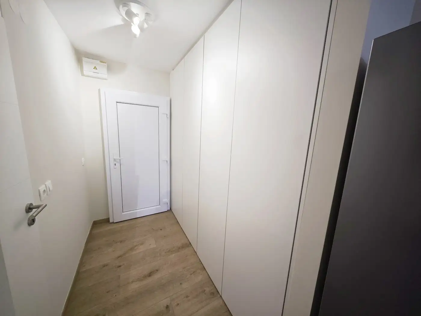 Flat 19m² in Slovenia, Siska. Priced at 139000€ rent photo-6