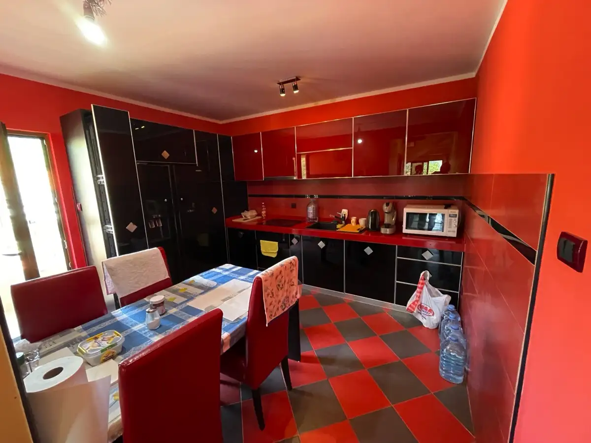 Flat 140m² in Montenegro, Budva. Priced at 310000€ rent photo-13