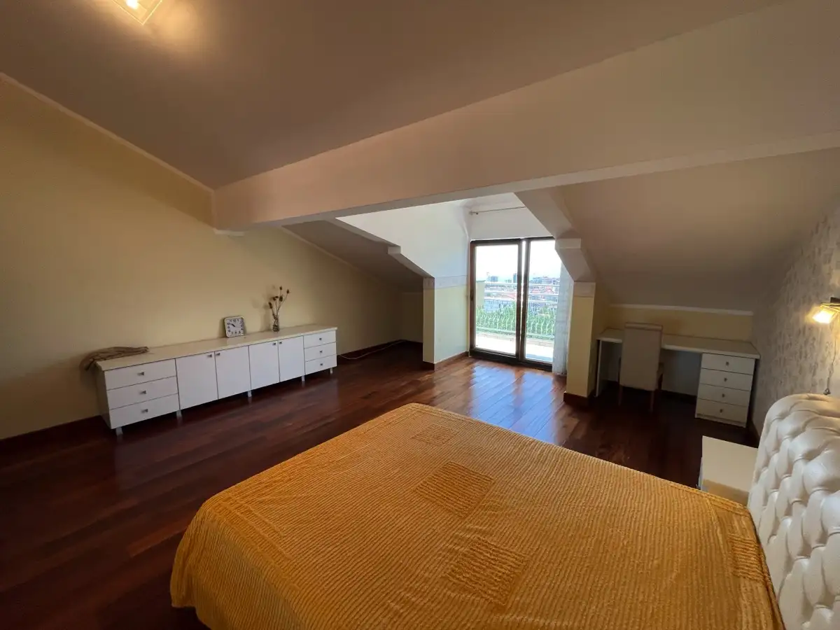 Flat 140m² in Montenegro, Budva. Priced at 310000€ rent photo-18