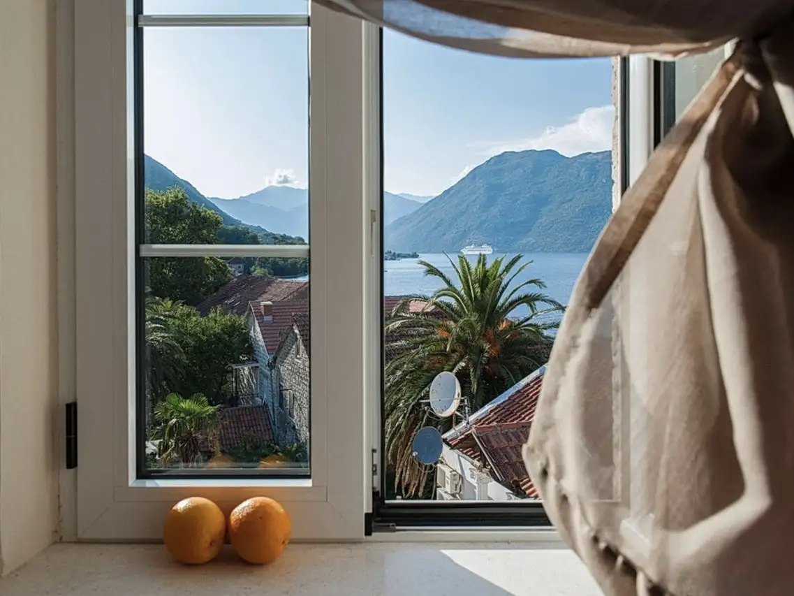 Flat 54m² in Montenegro, Prcanj. Priced at 250000€ rent photo-2