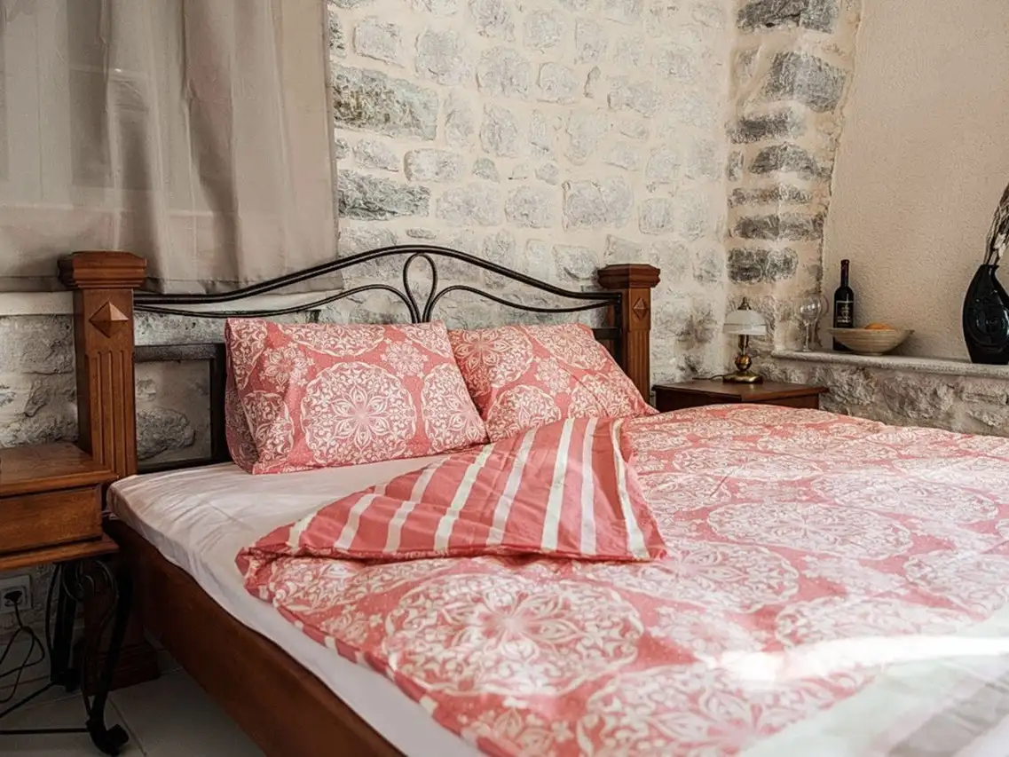 Flat 54m² in Montenegro, Prcanj. Priced at 250000€ rent photo-11