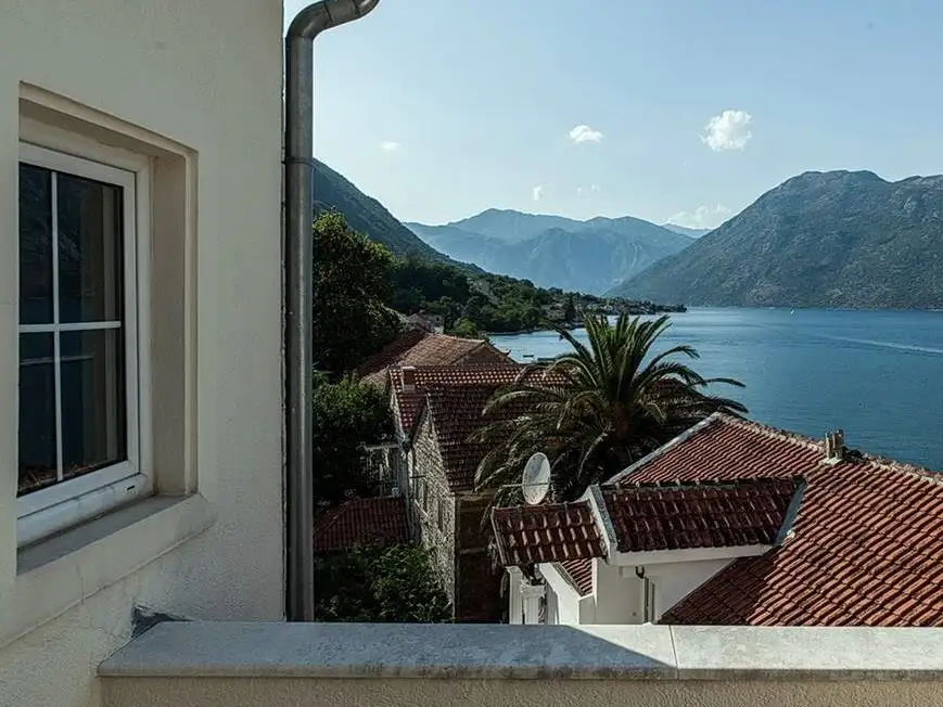 Flat 54m² in Montenegro, Prcanj. Priced at 250000€ rent photo-14