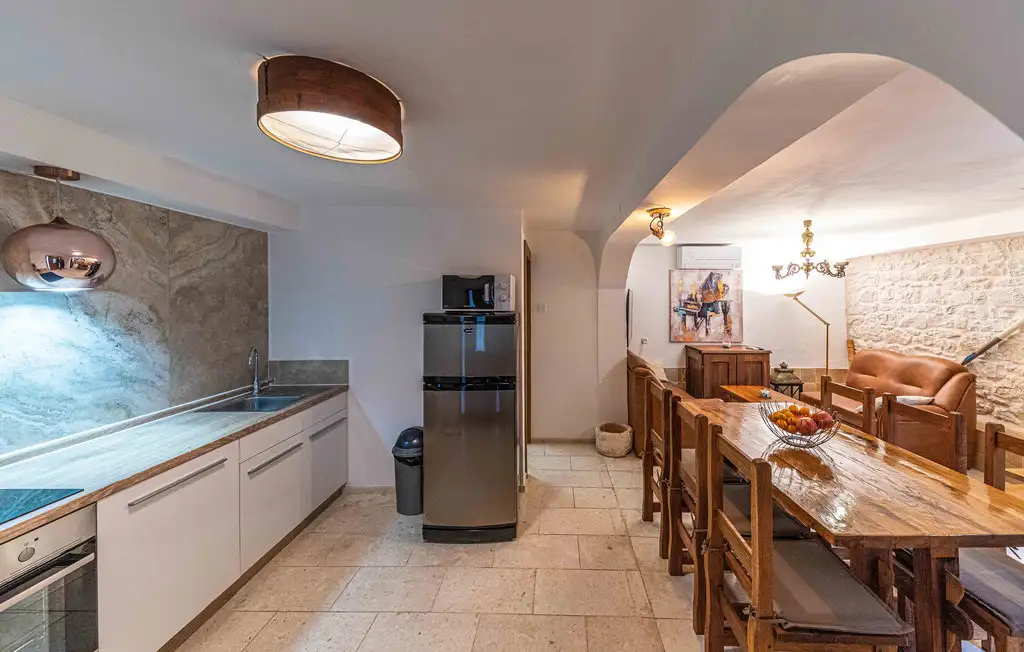 Villa 120m² in Croatia, Ciovo. Priced at 510000€ rent photo-21