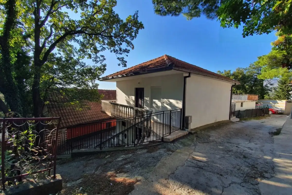 House 144m² in Montenegro, Sutomore. Priced at 100000€ rent photo-4