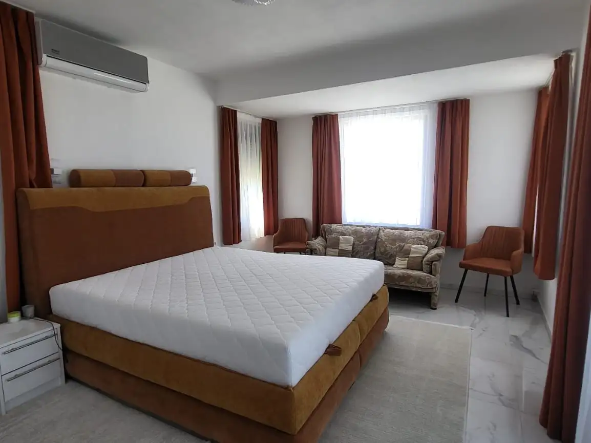House 305m² in Montenegro, Dobra Voda. Priced at 420000€ rent photo-22