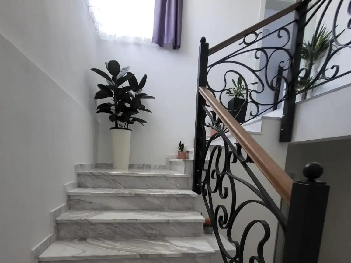 House 305m² in Montenegro, Dobra Voda. Priced at 420000€ rent photo-26
