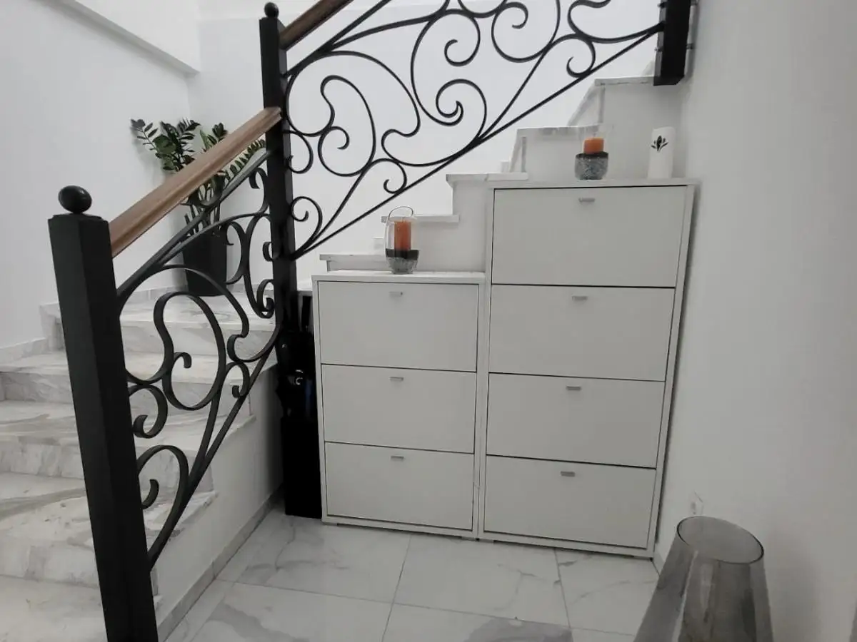 House 305m² in Montenegro, Dobra Voda. Priced at 420000€ rent photo-27