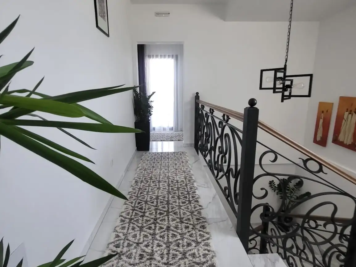 House 305m² in Montenegro, Dobra Voda. Priced at 420000€ rent photo-36