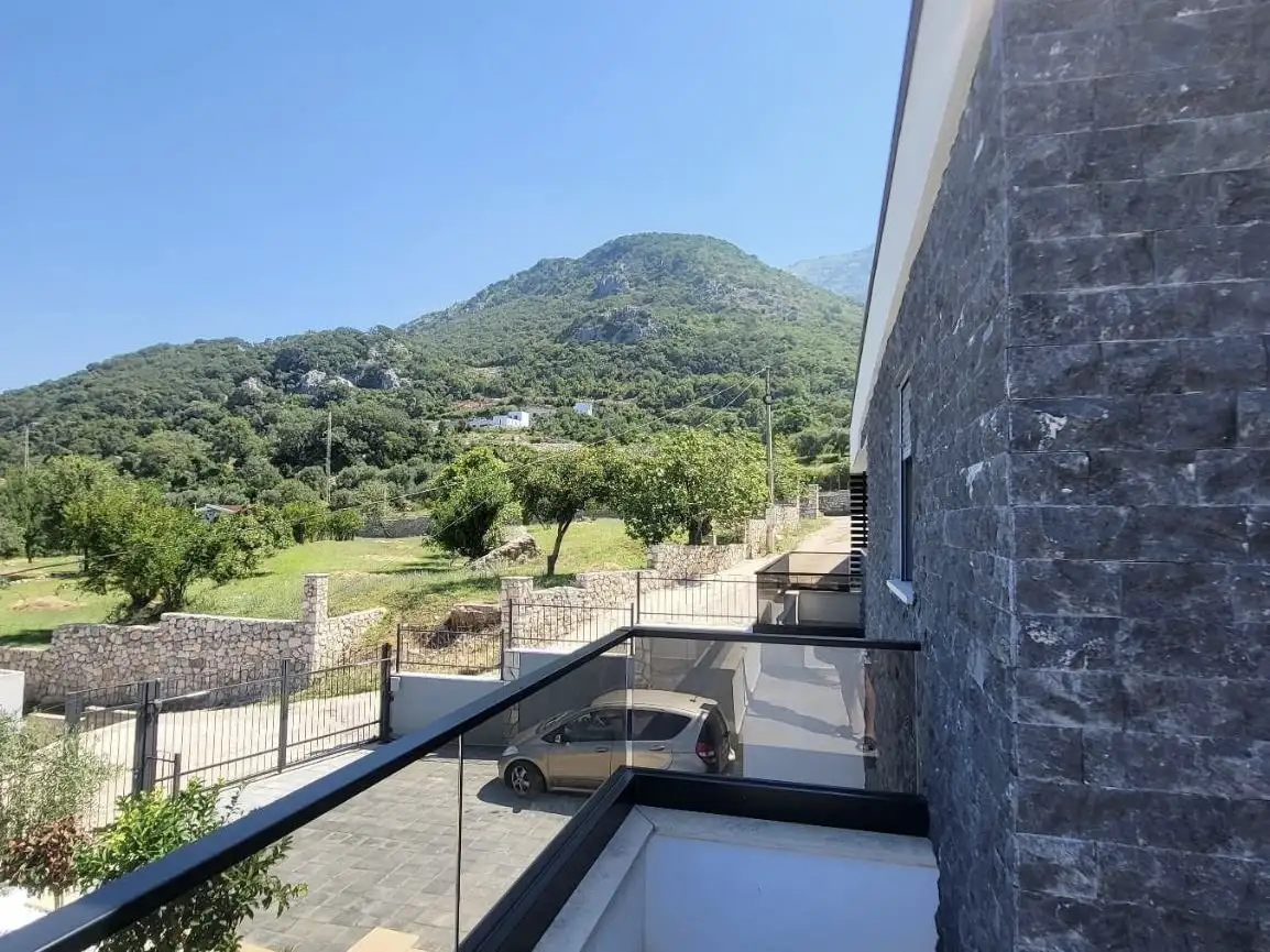 House 305m² in Montenegro, Dobra Voda. Priced at 420000€ rent photo-43