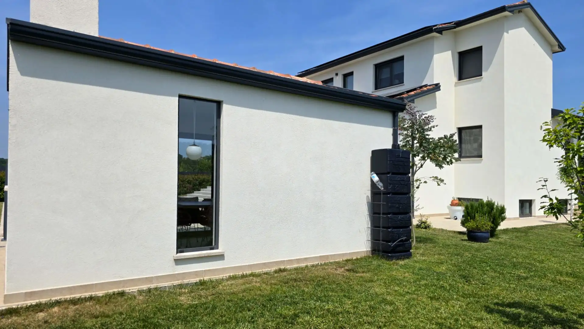 Villa 280m² in Croatia, Motovun. Priced at 850000€ rent photo-13