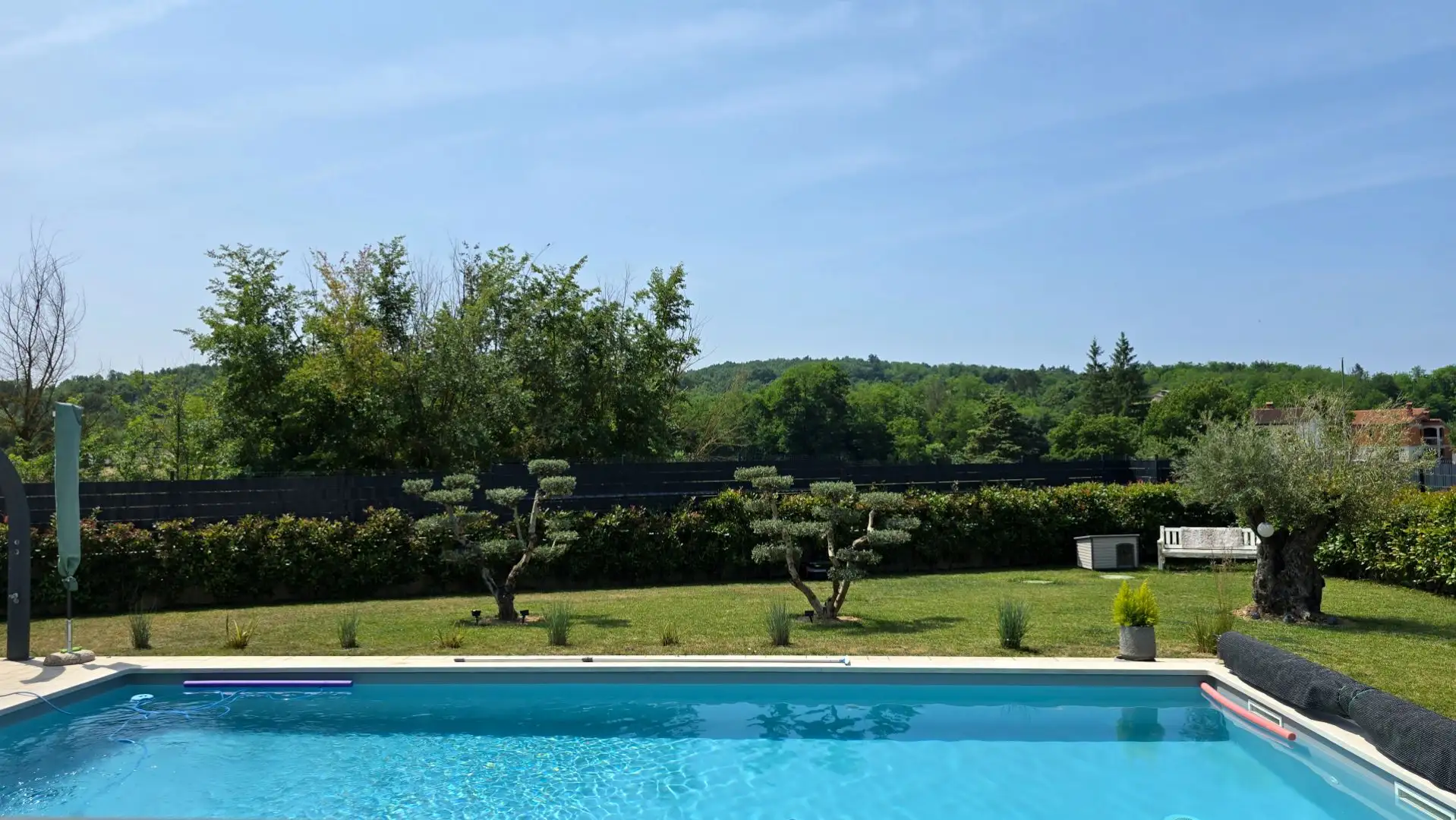Villa 280m² in Croatia, Motovun. Priced at 850000€ rent photo-22