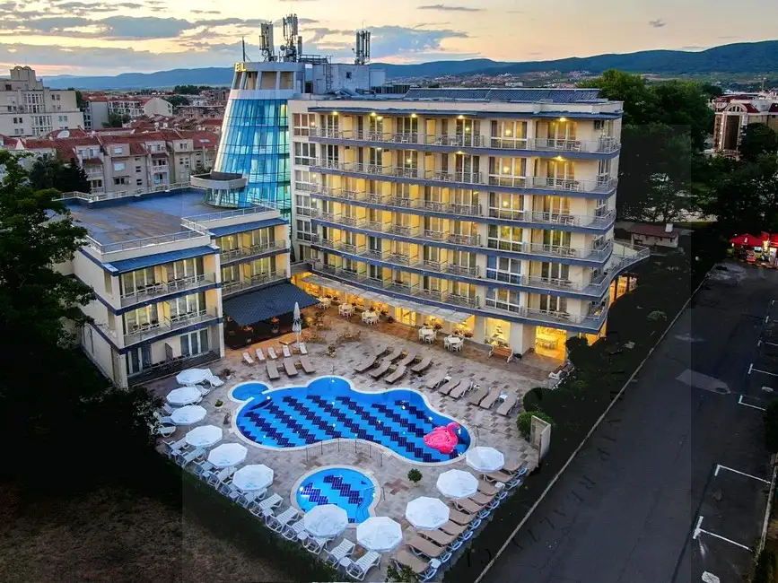 Flat 65m² in Bulgaria, Sunny Beach. Priced at 65570€ rent photo-4