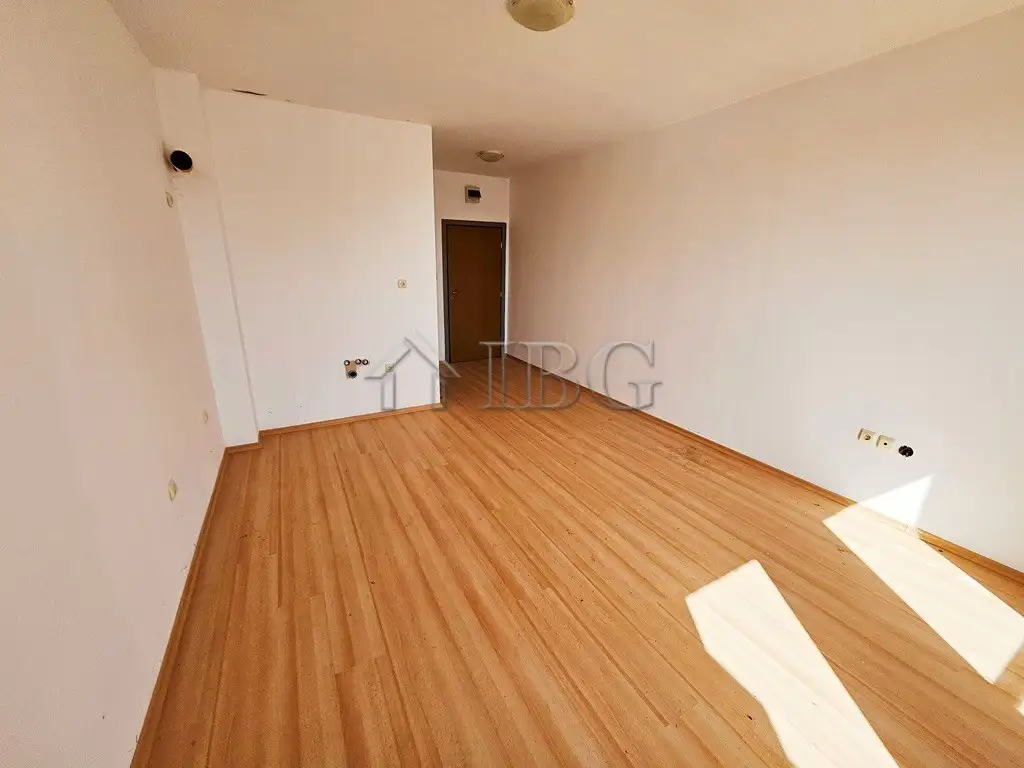 Flat 30m² in Bulgaria, Sunny Beach. Priced at 27500€ rent photo-8