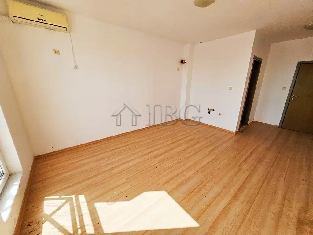 Flat 30m² in Bulgaria, Sunny Beach. Priced at 27500€ rent photo-9
