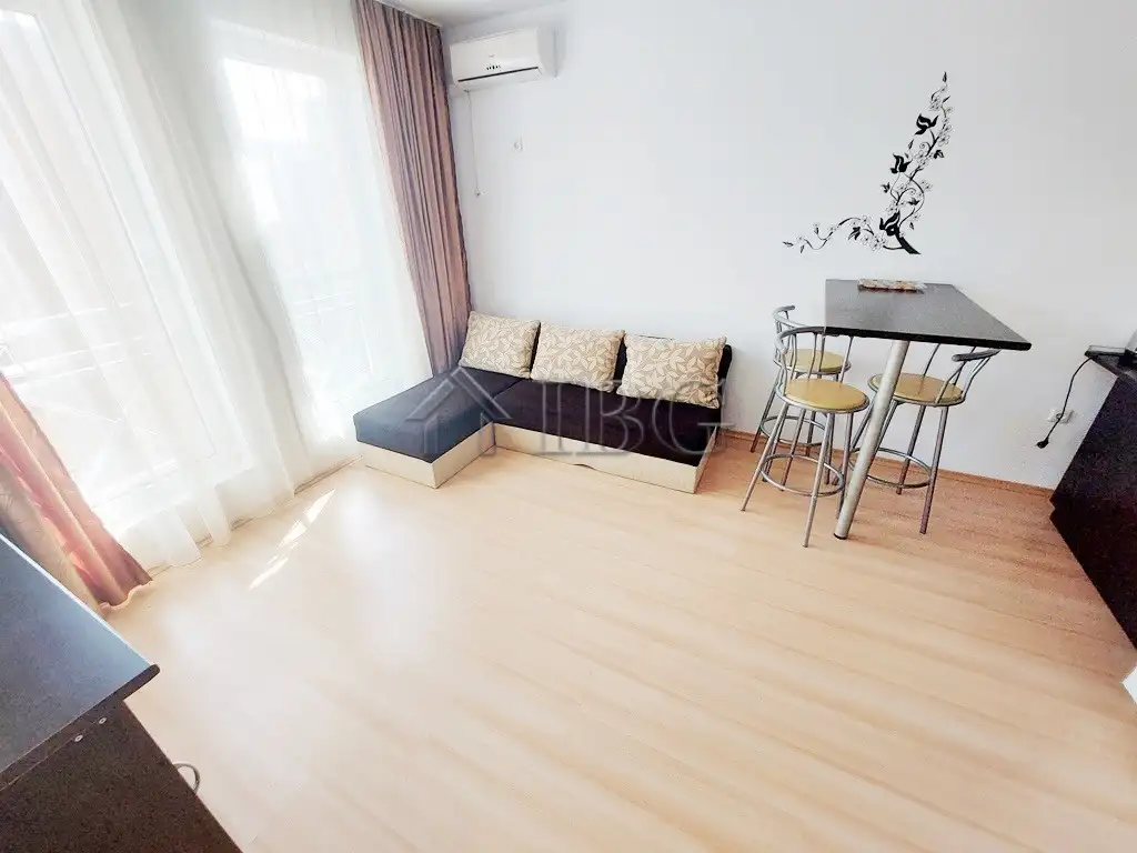 Flat 30m² in Bulgaria, Sunny Beach. Priced at 29000€ rent photo-6