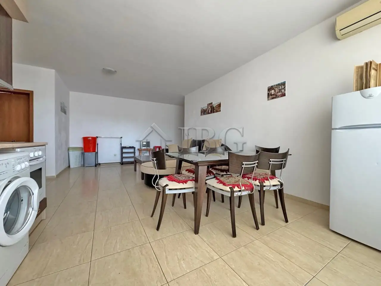 Flat 96m² in Bulgaria, Sunny Beach. Priced at 99999€ rent photo-5