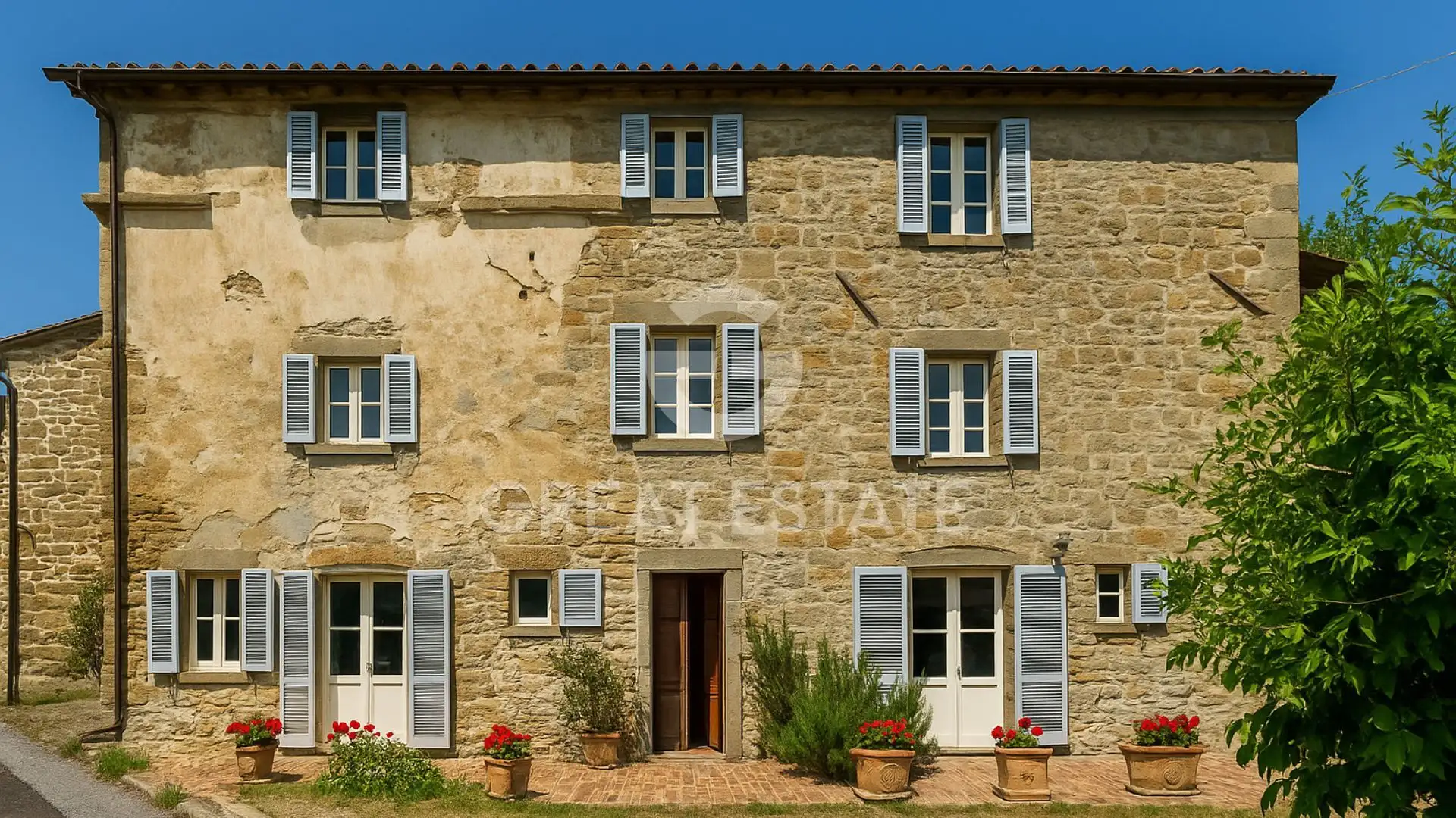 House 237m² in Italy, Perugia. Priced at 640000€ rent photo-1
