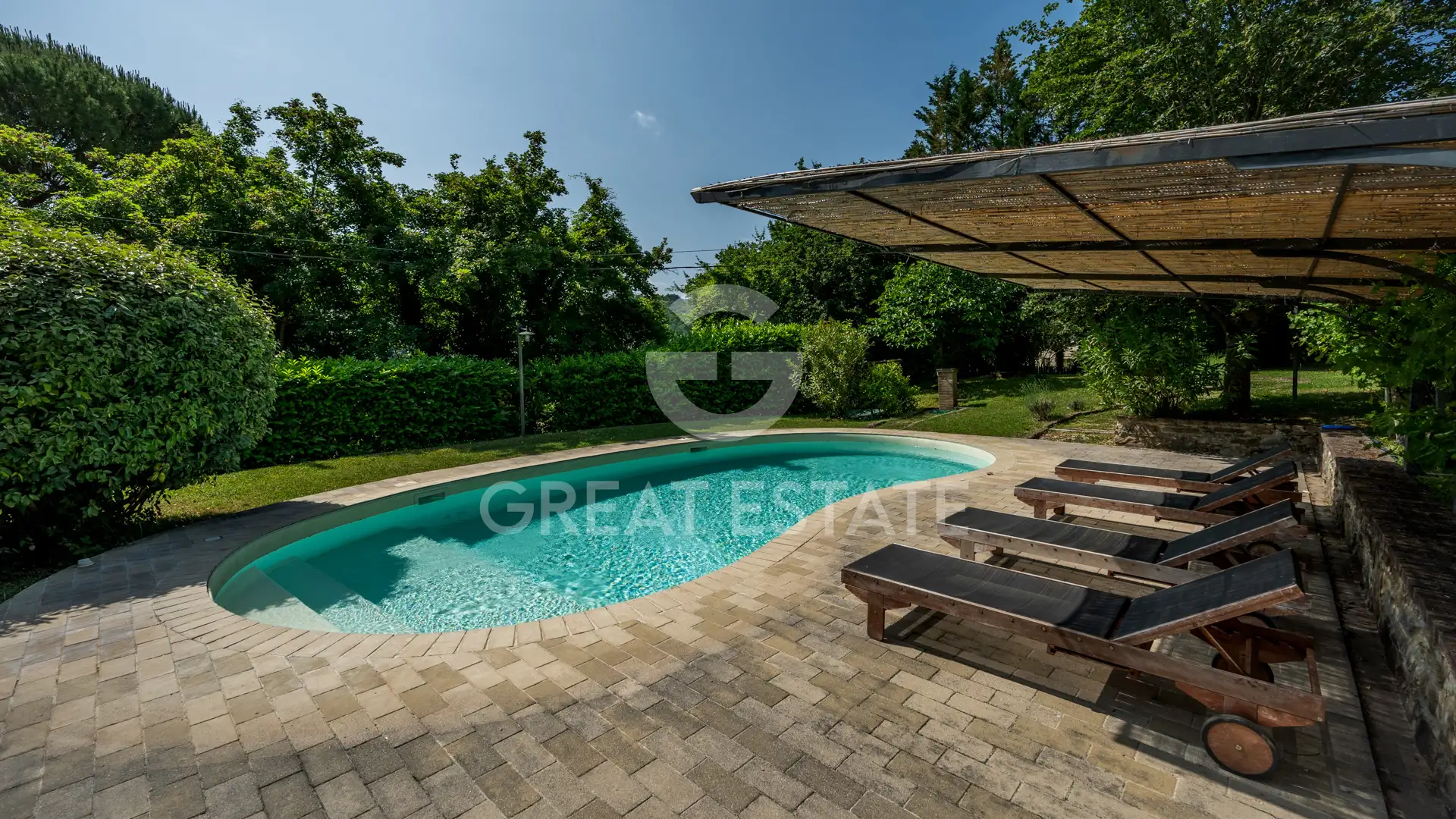 House 237m² in Italy, Perugia. Priced at 640000€ rent photo-6