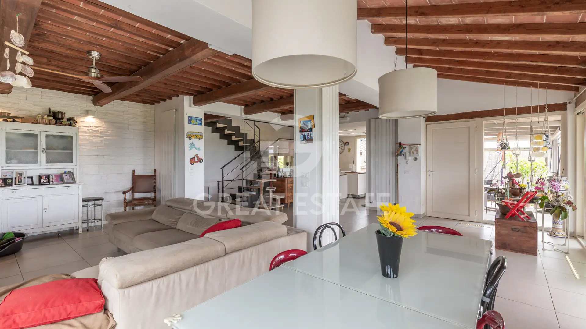 House 517m² in Italy, Arezzo. Priced at 550000€ rent photo-14