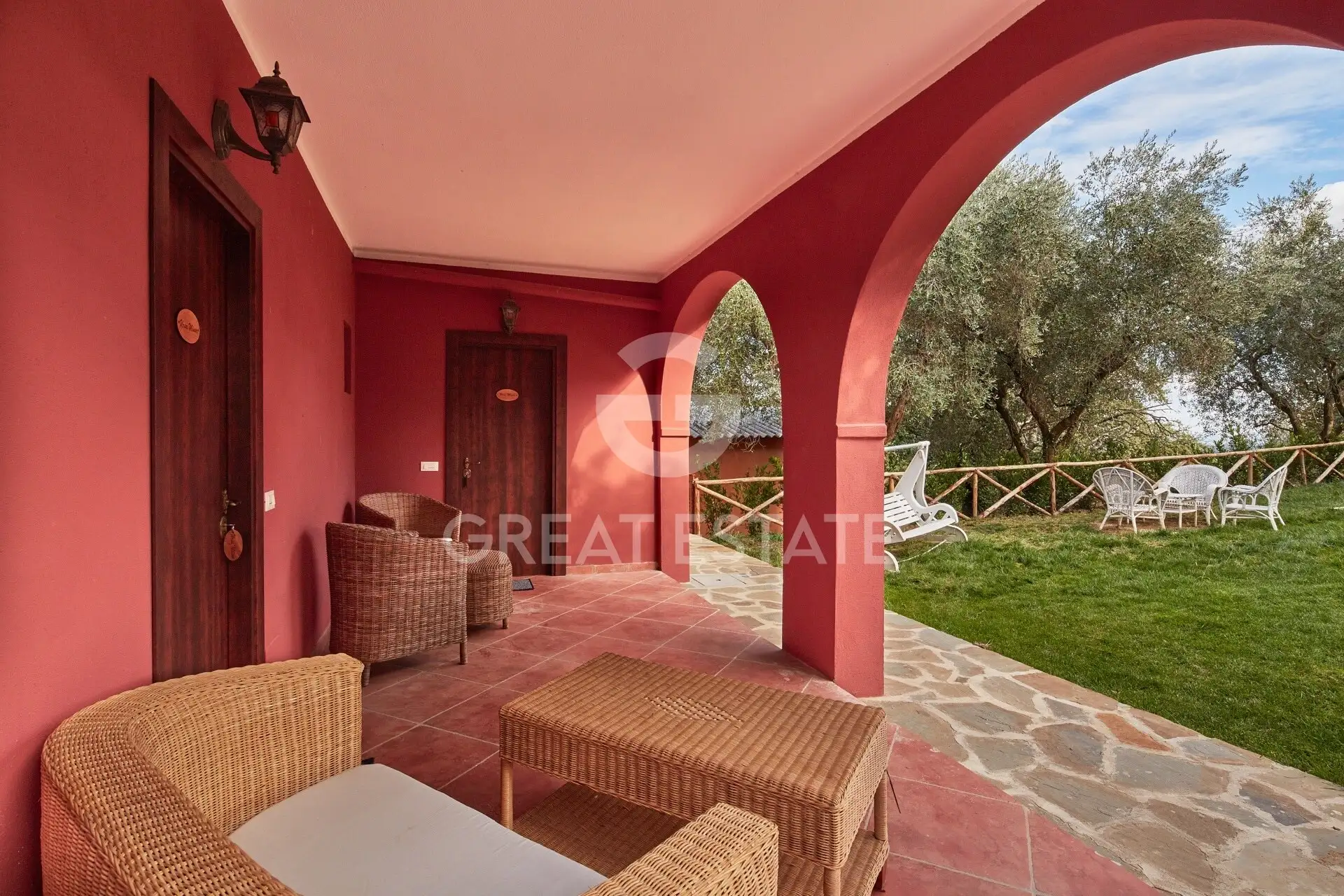House 1112m² in Italy, Arezzo. Priced at 1750000€ rent photo-7