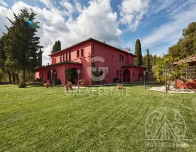 Buy in Italy for 1750000€