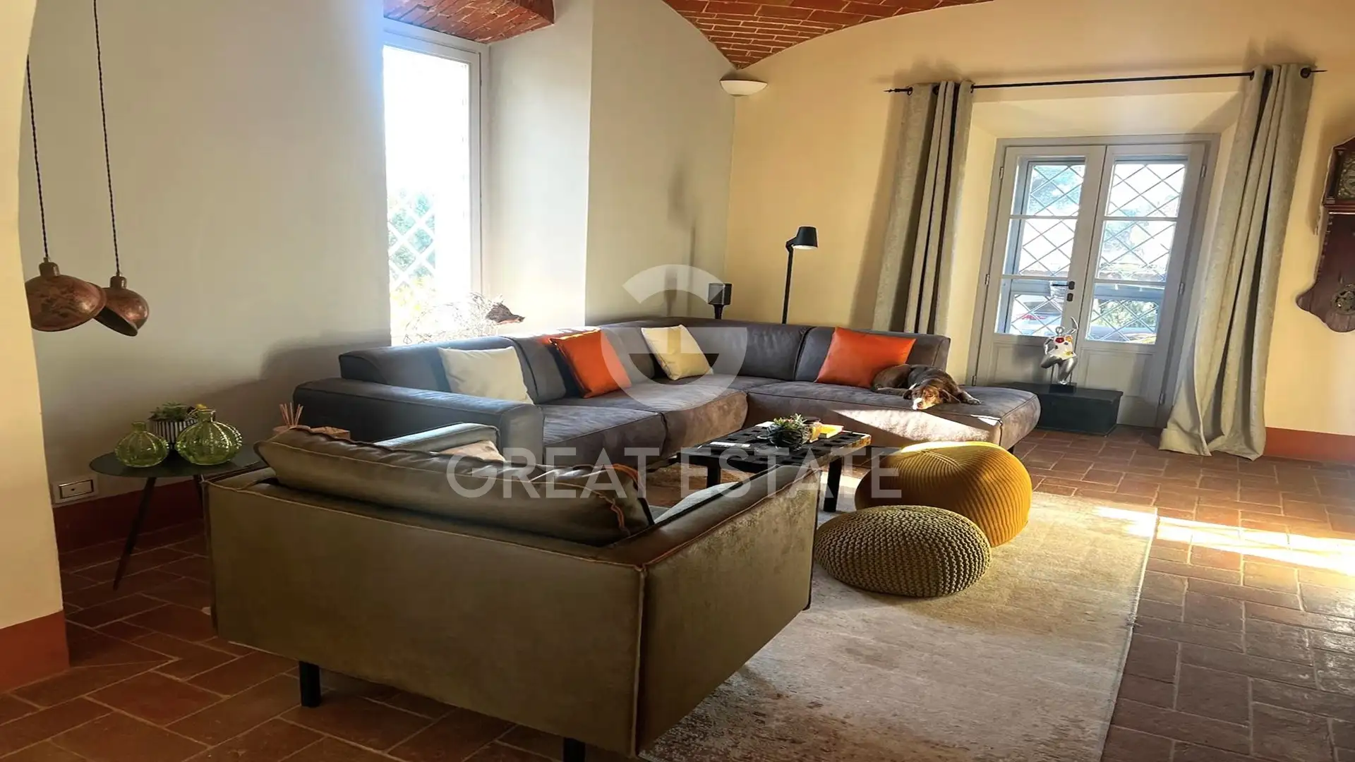 Villa 397m² in Italy, Arezzo. Priced at 1700000€ rent photo-13