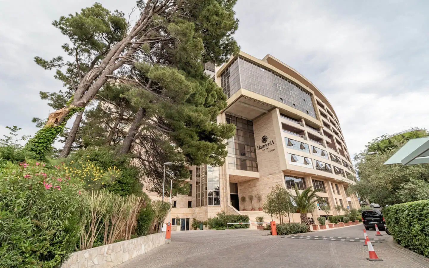 Flat 71m² in Montenegro, Budva. Priced at 340800€ rent photo-8