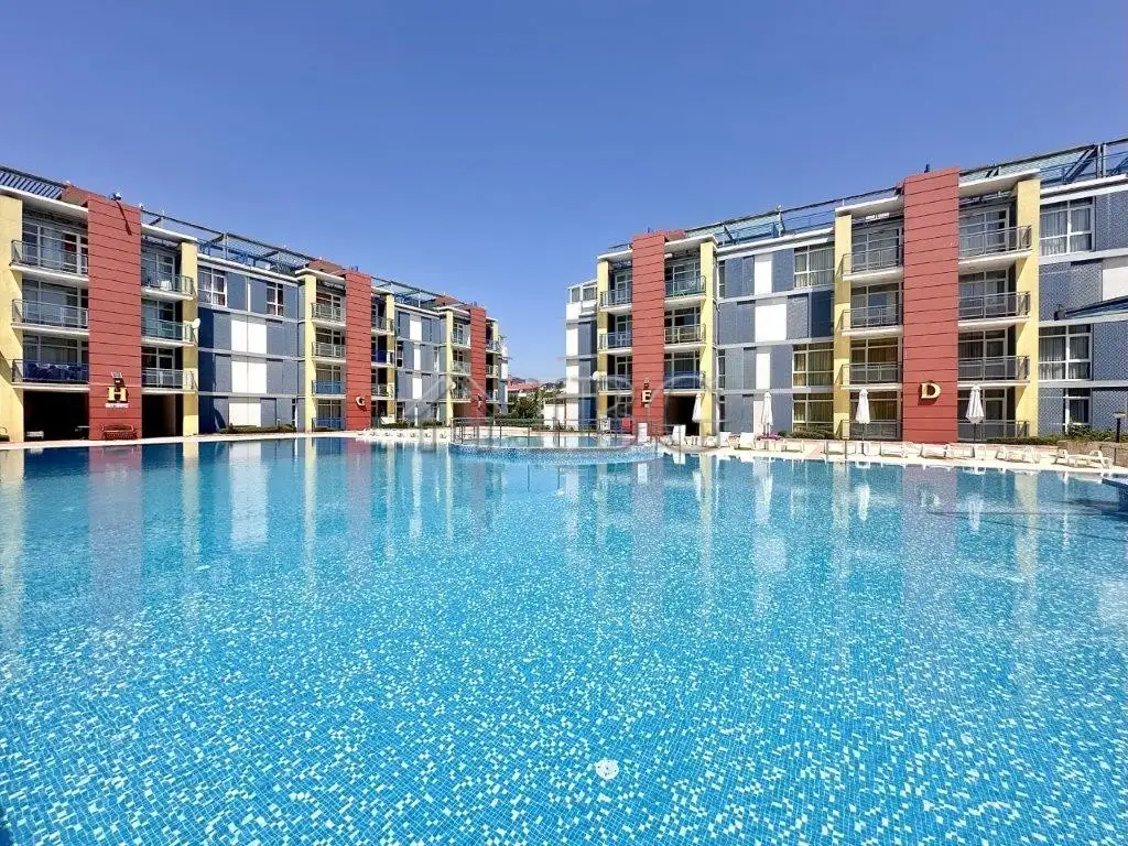 Flat 66m² in Bulgaria, Sunny Beach. Priced at 77900€ rent photo-1