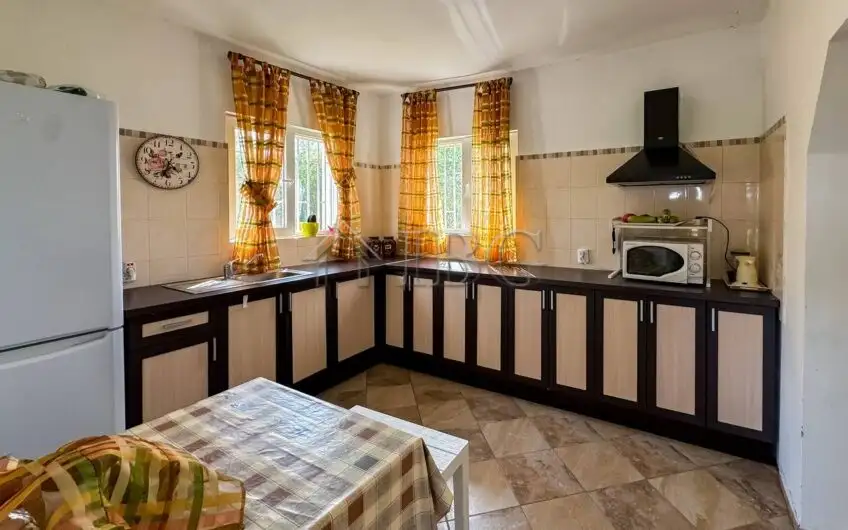 House 105m² in Bulgaria, Sredets. Priced at 61000€ rent photo-12