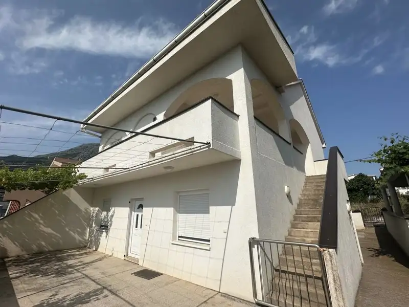 House 224m² in Montenegro, Dobra Voda. Priced at 220000€ rent photo-1