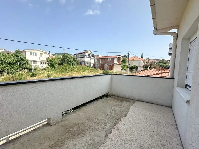 House 224m² in Montenegro, Dobra Voda. Priced at 220000€ rent photo-13
